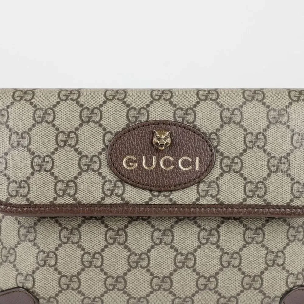 Gucci delivery duty